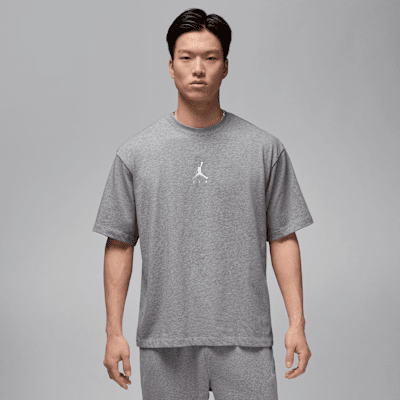 Jordan Flight Essentials Men's Oversized T-Shirt. Nike IL